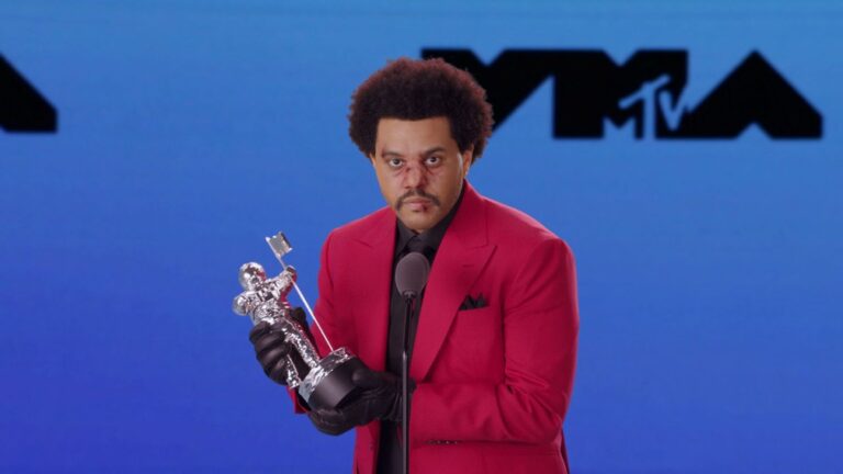 The Weeknd na premiação do VMA de 2020 (foto: Divulgação/MTV)