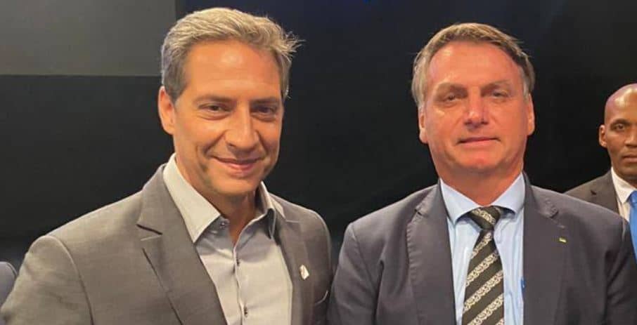 Apoiador ferrenho de Jair Bolsonaro, Luís Ernesto Lacombe é o novo apresentador do RedeTV! News (foto: Reprodução/Redes Sociais)