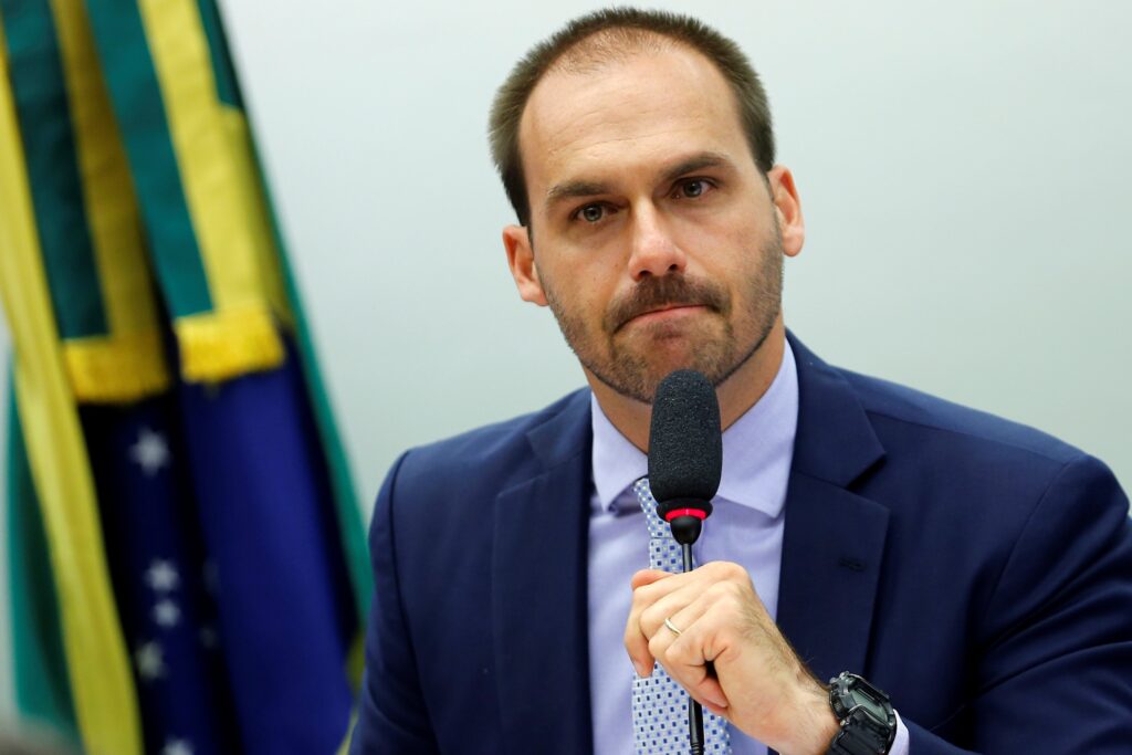 Eduardo Bolsonaro critica Maju por defender o lockdown (foto: Reprodução/Reuters)