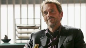 Hugh Laurie é o protagonista de Dr. House, a nova aposta da Band para as noites de sexta (foto: Divulgação)