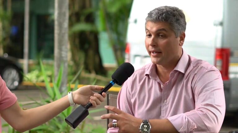 Joel Datena concedeu uma entrevista reveladora ao repórter Deivisson Santos (foto: Reprodução/TV Pop)
