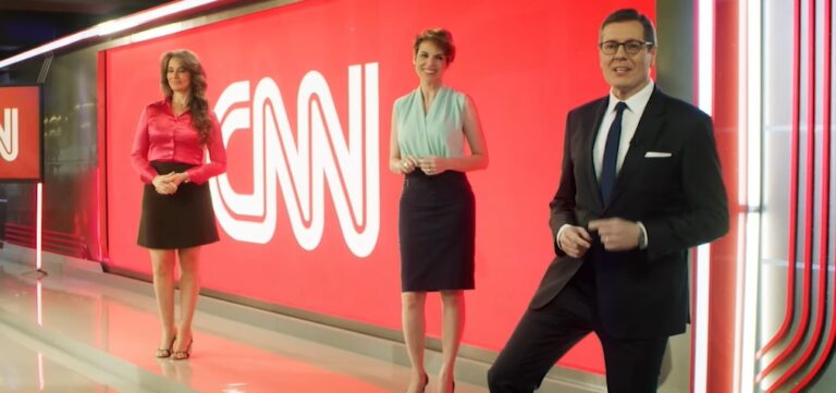 Carla Vilhena, Glória Vanique e Márcio Gomes foram os reforços mais recentes da CNN Brasil: um ano em terceiro lugar (foto: Reprodução/CNN Brasil)