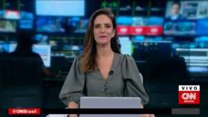 Monalisa Perrone abandonou um dos programas da CNN Brasil (foto: Reprodução/CNN Brasil)