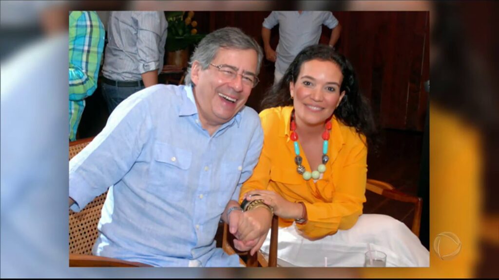 Georgia Pinheiro foi casa com Paulo Henrique Amorim durante nove anos (foto: Reprodução/Record)