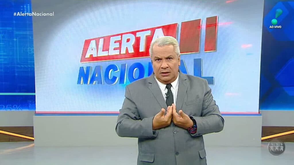 RedeTV! divulgou comunicado sobre ofensas do apresentador Sikêra Jr. (foto: RedeTV!/Reprodução)