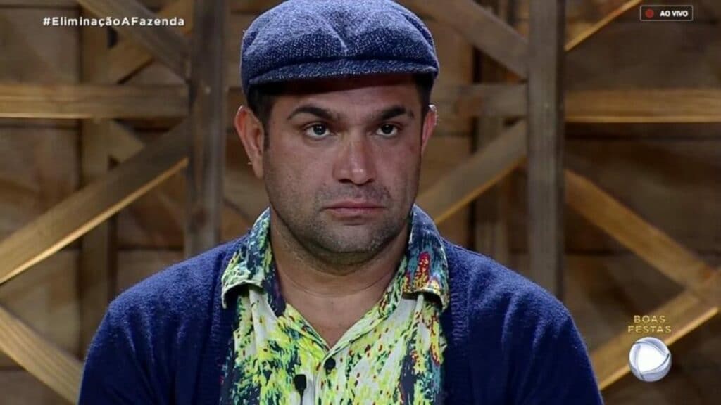 Ex-integrante do Pânico, Evandro Santo participou do reality show A Fazenda na Record (foto: Reprodução)