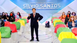 Com gravações canceladas, Silvio Santos voltará a reprisar programas antigos (foto: SBT/Lourival Ribeiro)