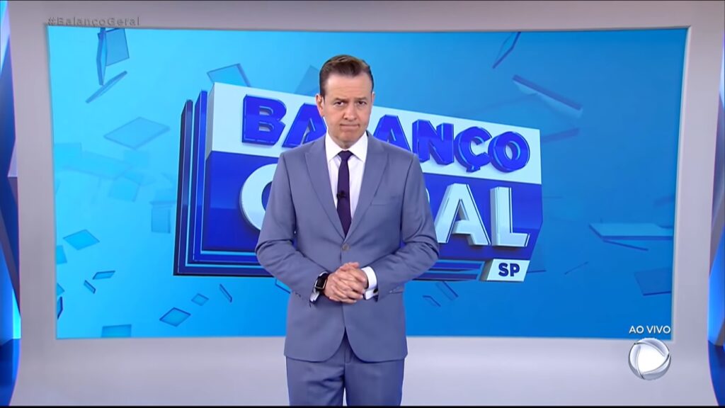 Celso Zucatelli quer puxar tapete de Reinaldo Gottino no Balanço Geral SP (foto: Reprodução/Record)