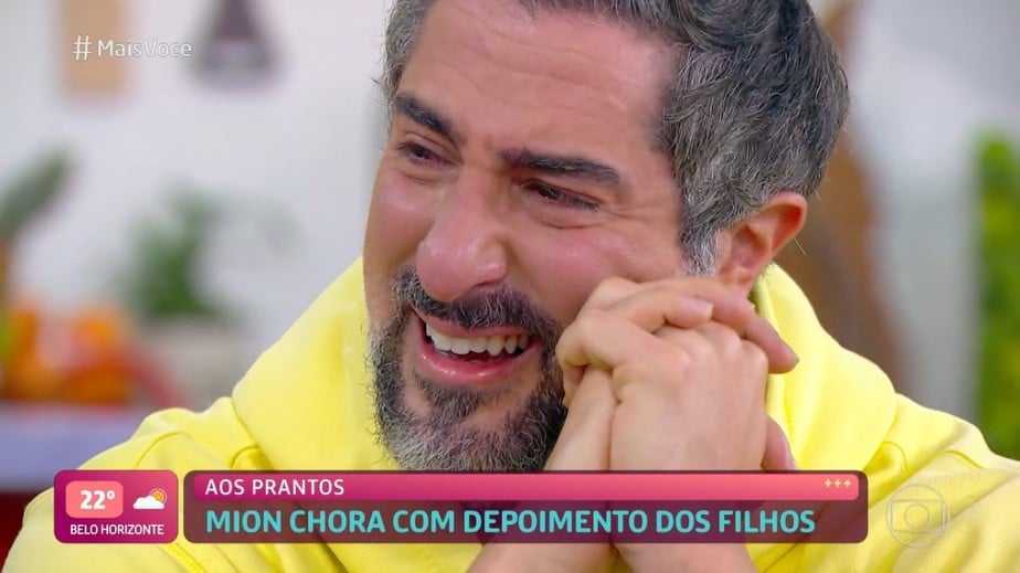 Imagem de Marcos Mion chorando durante entrevista para Ana Maria Braga no Mais Você