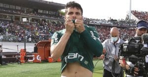 Jogador do Palmeiras comemora gol na final da Libertadores