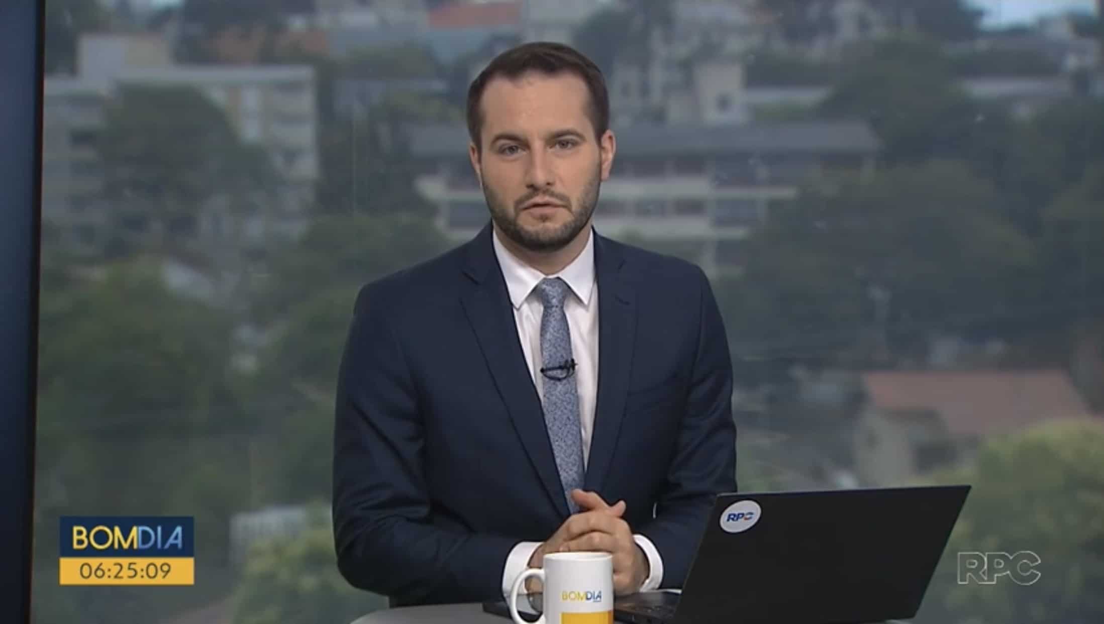Apresentador pede demissão da Globo para assinar com a TV de Ratinho