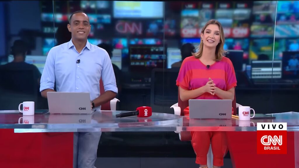 Jairo Nascimento e Muriel Porfiro nos estúdios da CNN Brasil