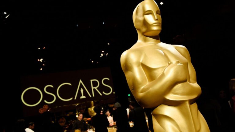 Imagem com foto da estatueta do Oscar