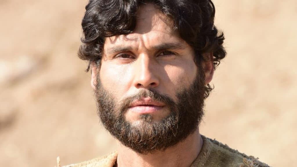 Imagem com foto do ator Dudu Azevedo como Jesus