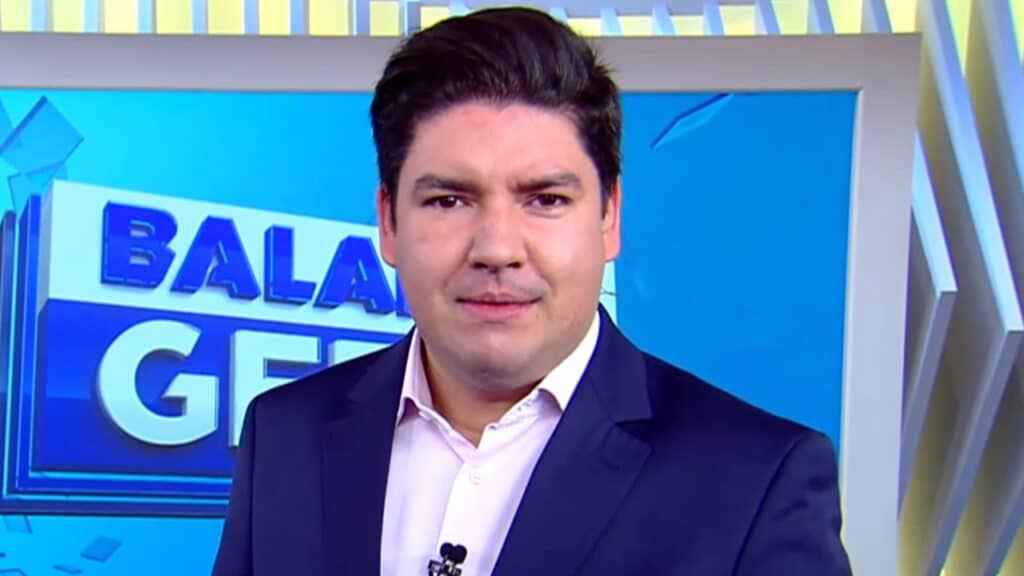 Bruno Peruka em seu último dia como apresentador da Record