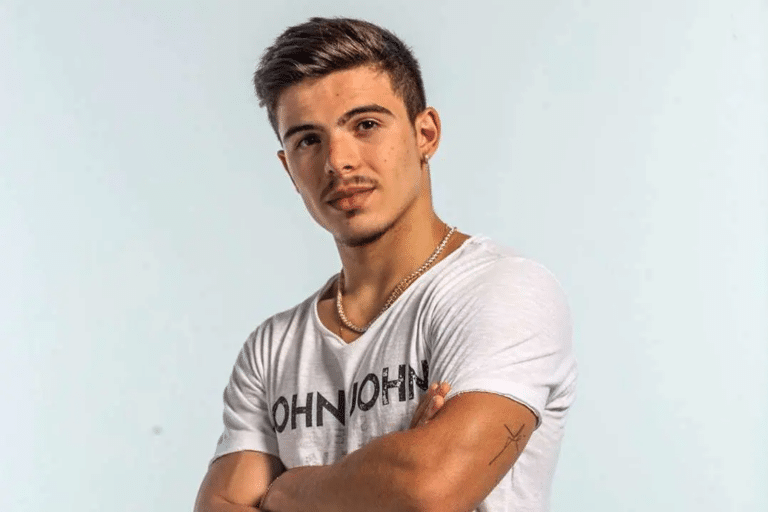 Foto do ator Thomaz Costa