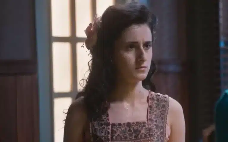 Mariana desmascara Leopoldo para o seu pai em Além da Ilusão