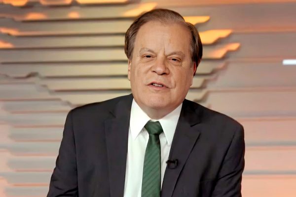 Foto do apresentador Chico Pinheiro na Globo
