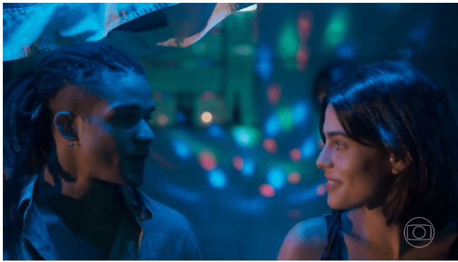 Marcelo descobre sobre a irmã e Guta o caso da mãe em Pantanal