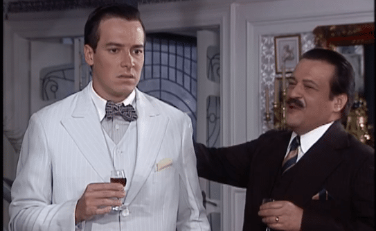 Batista fala para Heitor que o dote de Bianca não vai ser dinheiro e sim uma fazenda para ele cuidar das vacas em O Cravo e a Rosa