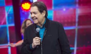 Faustão cresce e faz Zeca Camargo bater recorde de audiência na Band