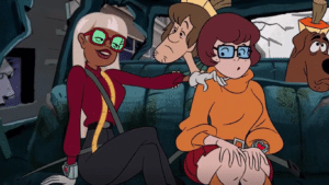 Foto de Velma em nova animação de Scooby-Doo