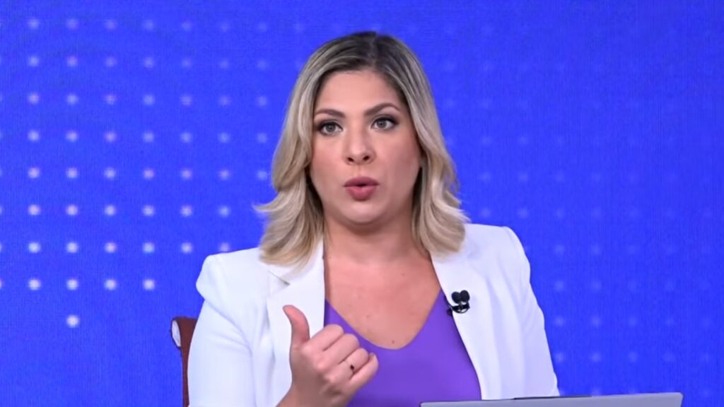 Foto de Daniela Lima, apresentadora da CNN Brasil