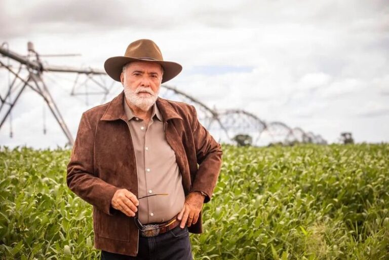 Foto de Tony Ramos para o papel em Terra e Paixão