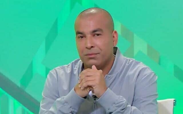 Foto de Emerson Sheik, comentarista do SBT Sports. O ex-jogador de futebol teve os bens bloqueados pelo Ministério Público do Rio de Janeiro