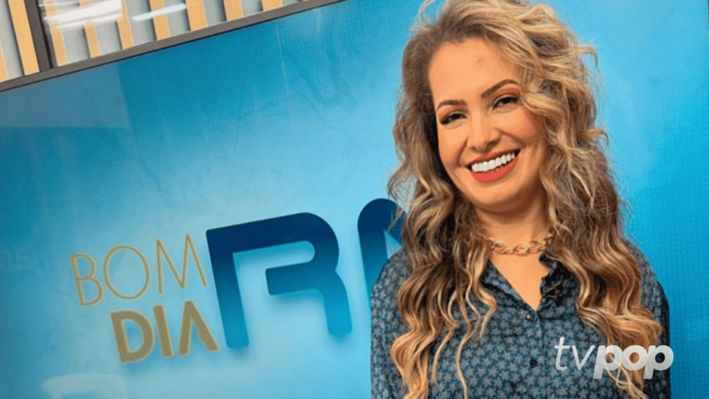 Imagem com foto da apresentadora Anne Marjorie, âncora do Bom Dia RN na Inter TV, afiliada da Globo no Rio Grande do Norte