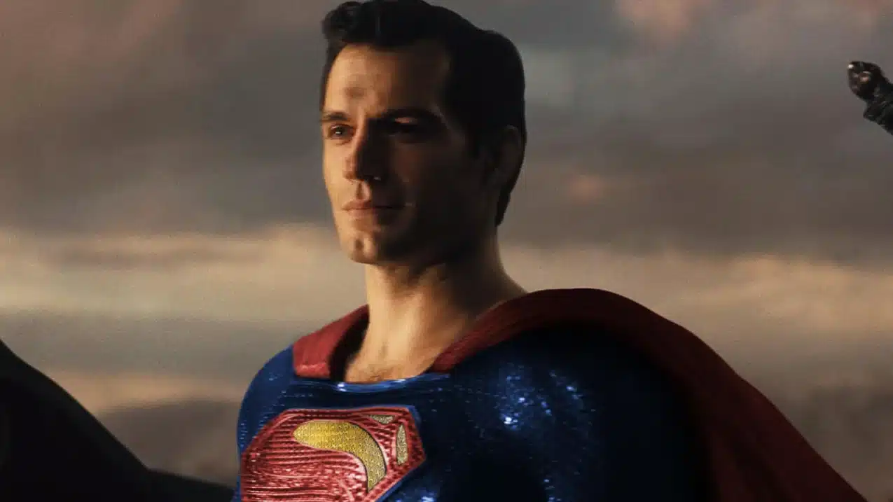 Henry Cavill prova que preocupação sobre volta como Superman está