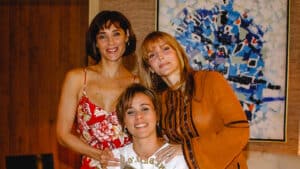 Imagem com foto das atrizes Christiane Torloni, Maria Padilha e Giulia Gam, de Mulheres Apaixonadas, substituta de O Rei do Gado