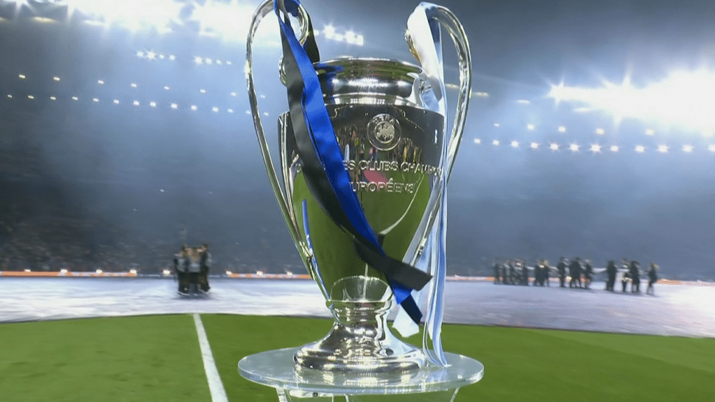 Com Champions League, SBT supera Globo na audiência