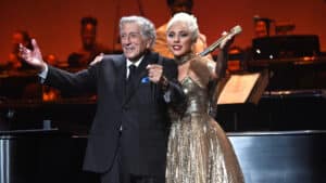 Foto de Lady Gaga e Tony Bennett em especial musical exibido pela Globo