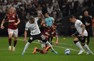 Foto de partida entre Corinthians e Flamengo, exibida pela Globo