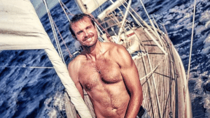 Max Fercondini em foto tirada em seu barco