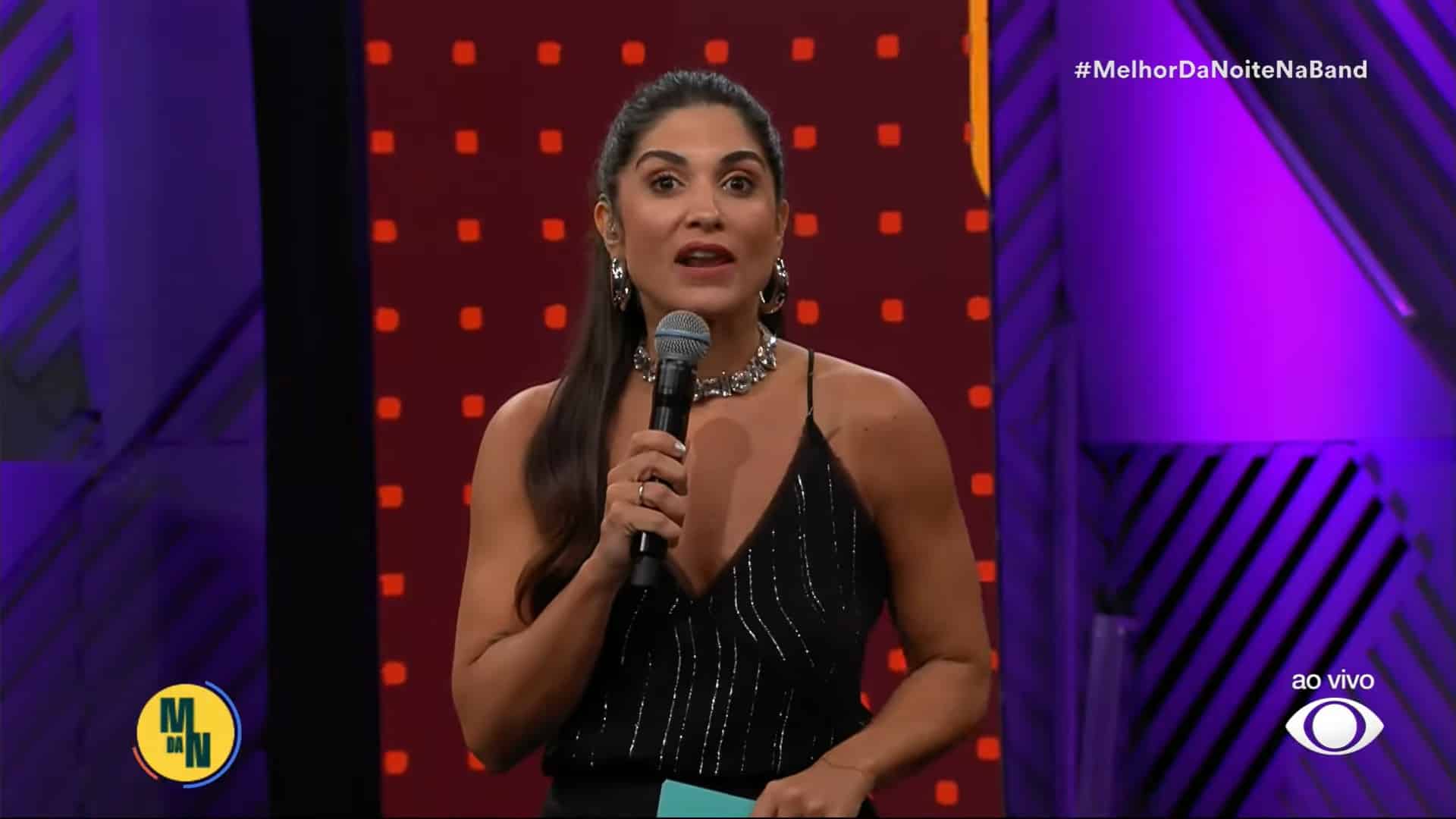 Foto da apresentadora Pâmela Lucciola no Melhor da Noite