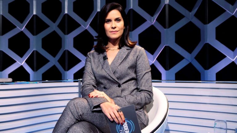 Foto da jornalista Débora Bergamasco