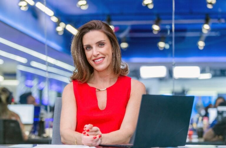 Foto de Paula Monteiro no estúdio do Times Brasil Licenciado Exclusivo CNBC