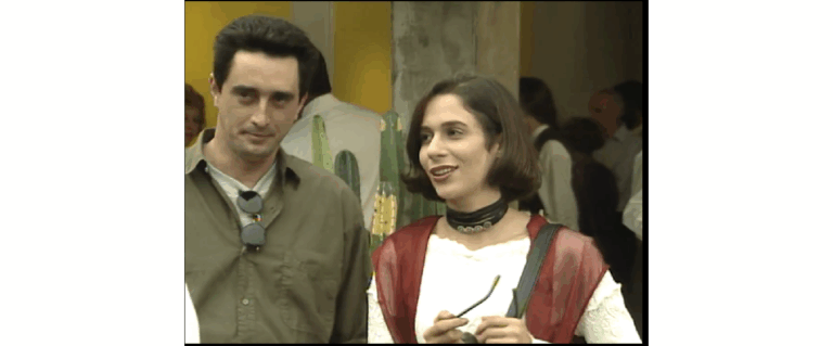 Lisa convida Mauro para a vernissage na galeria de Diná em A Viagem