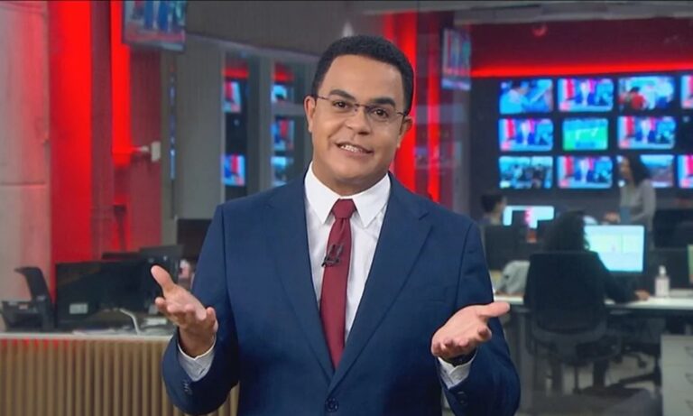 Marcelo Pereira, apresentador da GloboNews