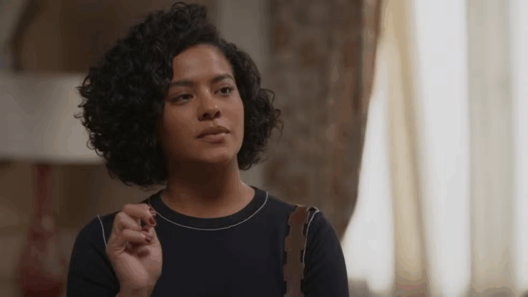 Fátima descobre segredo de Odete e começa a chantageá-la em Vale Tudo