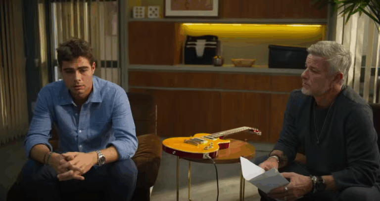 Jaques conta para Davi que é seu verdadeiro pai em Dona de Mim