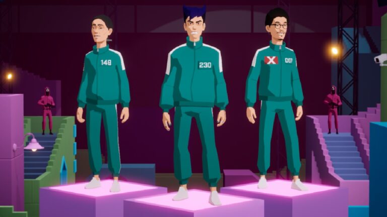 Cena do jogo Squid Game: Unleashed, mostrando três personagens em trajes verdes numerados sobre plataformas iluminadas, com guardas de uniforme rosa ao fundo em um ambiente colorido e geométrico