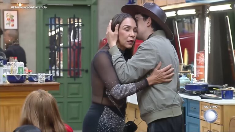 Foto de Yoná Sousa e Dudu Camargo em A Fazenda 17