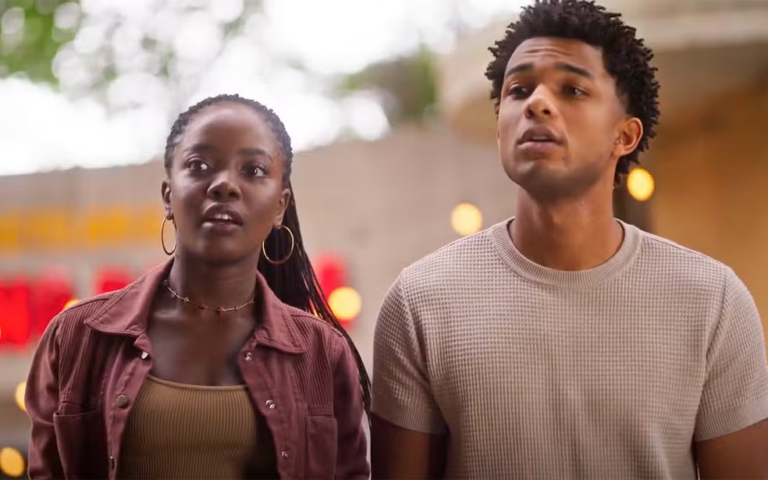 Leo e Samuel suspeitam de Ellen em Dona de Mim