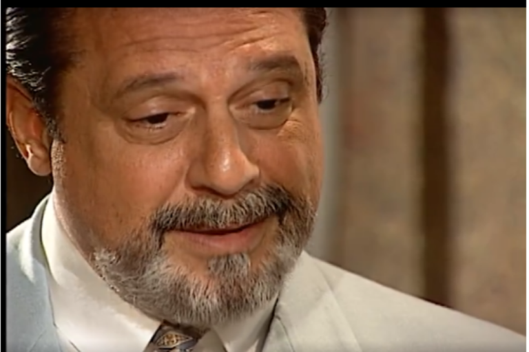 Gumercindo descobre que há um surto de Peste Bubônica em Santos em Terra Nostra