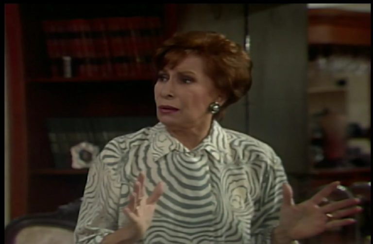 Isabelle acusa Laurinha de tentar matar o seu irmão em Rainha da Sucata(Foto: Reprodução/Globo)