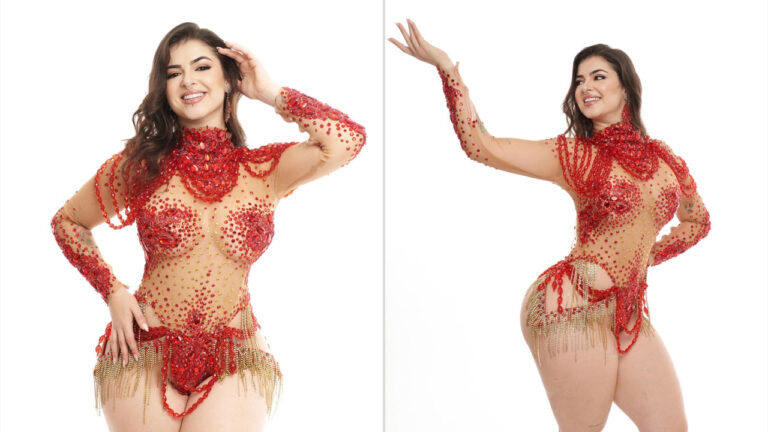 Kerolay Chaves posa com fantasia de Carnaval vermelha com pedrarias e franjas douradas em ensaio fotográfico para o Carnaval 2026