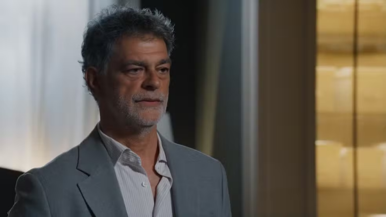 Rogério assusta a família ao retornar dos mortos em Três Graças